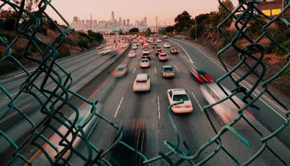 龙江交通涨0.57%，成交额4778.10万元，后市是否有机会？