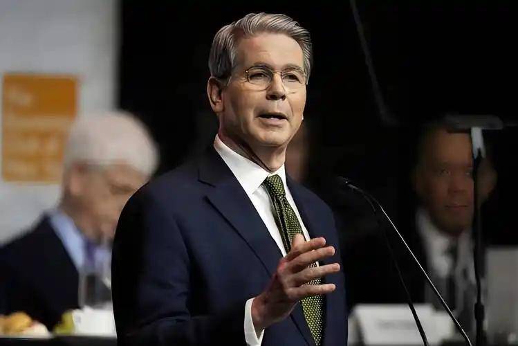 美专机已离国，中美会谈前夕，美国又来下马威，中方做好最坏打算